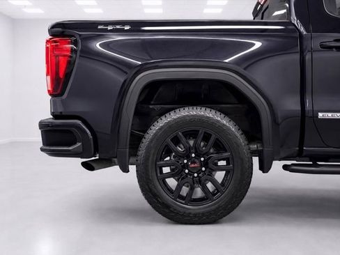 Used 2023 GMC Sierra 1500 Elevation AWD/4WD image 8