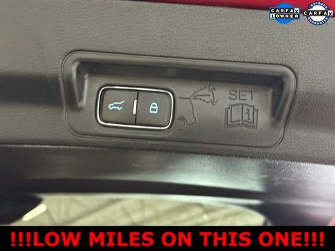 Used 2022 Ford Explorer XLT w/ Equipment Group 202A image 20