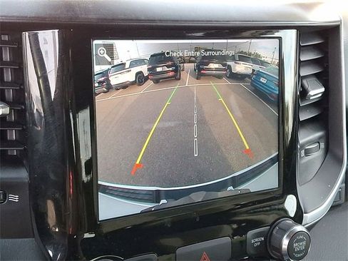 Used 2021 RAM 1500 Big Horn image 15