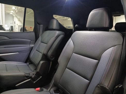 New 2026 Chevrolet Traverse Z71 w/ Driver Confidence Package image 28