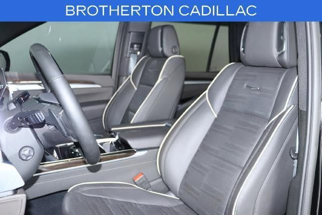 Certified 2025 Cadillac Escalade Premium Luxury w/ LPO, Floor Liner Package AWD/4WD image 22
