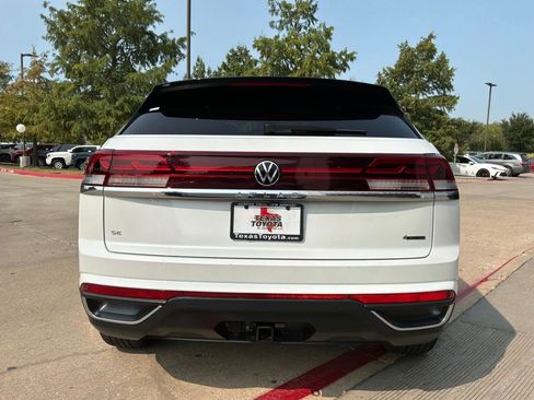 Used 2026 Volkswagen Atlas Cross Sport SE AWD/4WD image 7