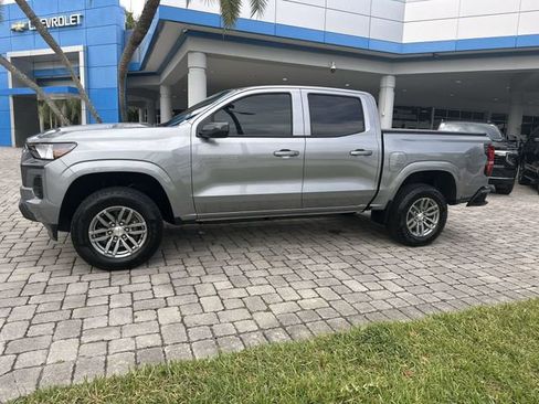 Used 2026 Chevrolet Colorado LT RWD image 32