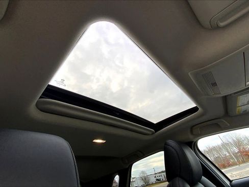 Certified 2025 MAZDA CX-30 AWD 2.5 S w/ Preferred Package image 14