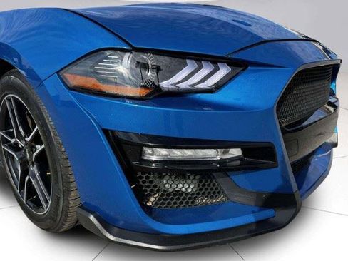 Used 2021 Ford Mustang GT RWD image 11