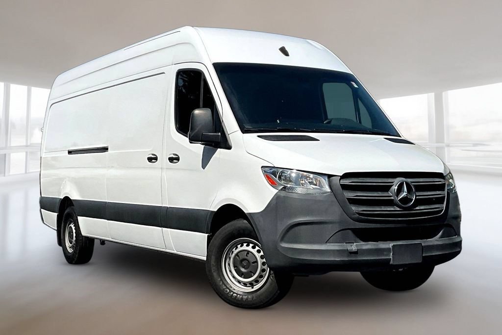 Used 2023 Mercedes-Benz Sprinter 2500 image 1