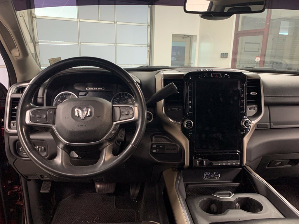 Used 2024 RAM 3500 Laramie AWD/4WD image 11