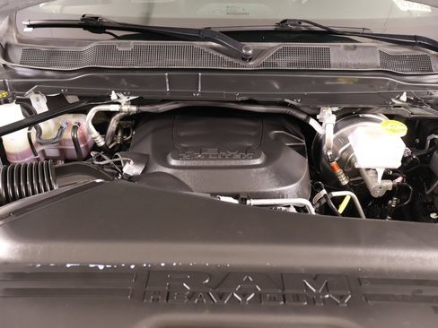 Used 2026 RAM 2500 Big Horn AWD/4WD image 19