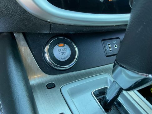 Used 2018 Nissan Murano SL w/ Moonroof Package image 30