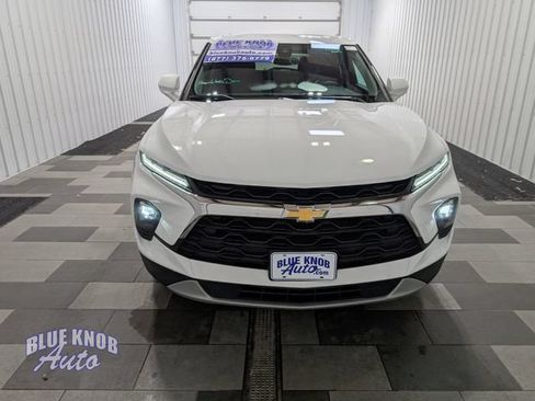 Used 2025 Chevrolet Blazer LT FWD image 6