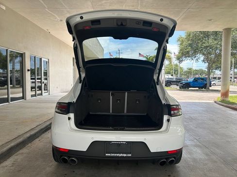Used 2021 Porsche Macan S AWD/4WD image 33