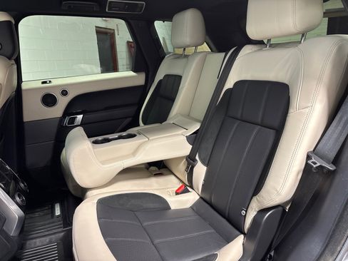 Used 2022 Land Rover Range Rover Sport HST AWD/4WD image 28
