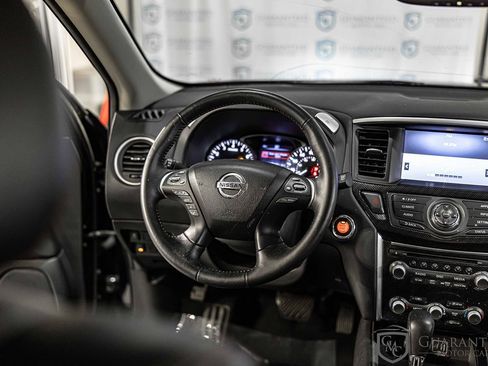 Used 2020 Nissan Pathfinder SV w/ Rock Creek Edition image 35