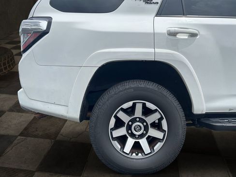 Used 2021 Toyota 4Runner TRD Off-Road Premium w/ Moonroof Package AWD/4WD image 8