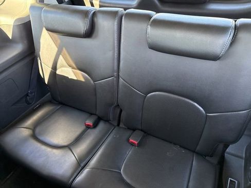 Used 2008 Nissan Pathfinder SE w/ Leather Pkg image 12