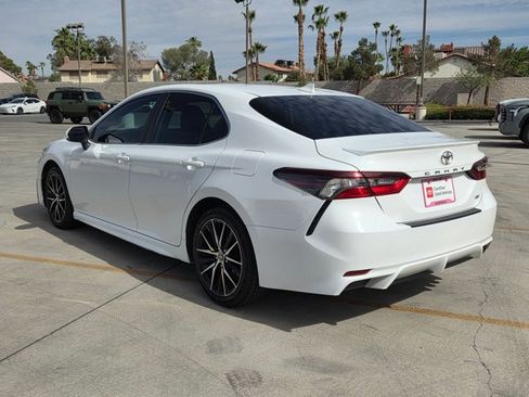 Certified 2024 Toyota Camry SE FWD image 8