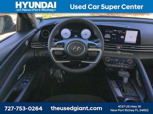 Certified 2023 Hyundai Elantra SEL w/ Convenience Package FWD image 14