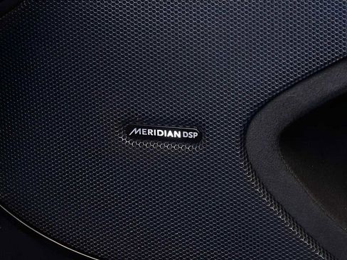 Used 2015 McLaren 650S Spider image 26