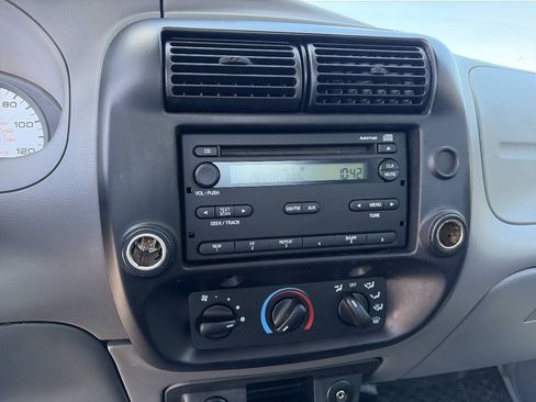Used 2011 Ford Ranger Sport RWD image 30