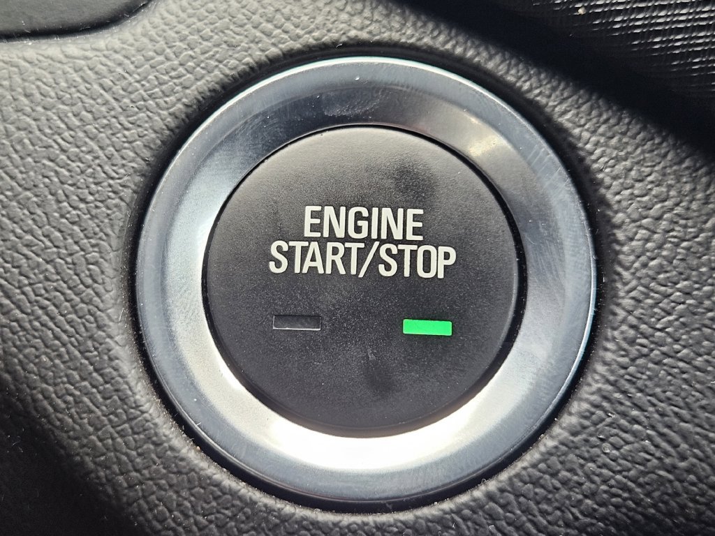 Used 2023 Chevrolet Equinox RS AWD/4WD image 23