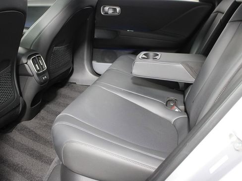 Used 2024 Hyundai Ioniq 6 SEL RWD image 25
