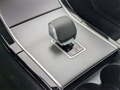 New 2026 Land Rover Range Rover Evoque S image 9