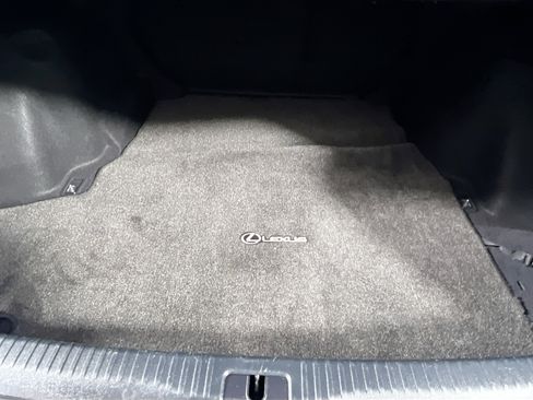 Used 2018 Lexus IS 300 F Sport w/ F Sport Package RWD image 34