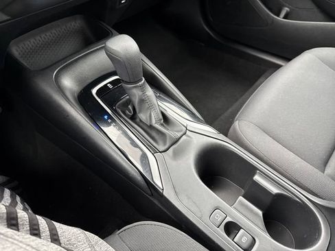 Used 2023 Toyota Corolla LE image 24
