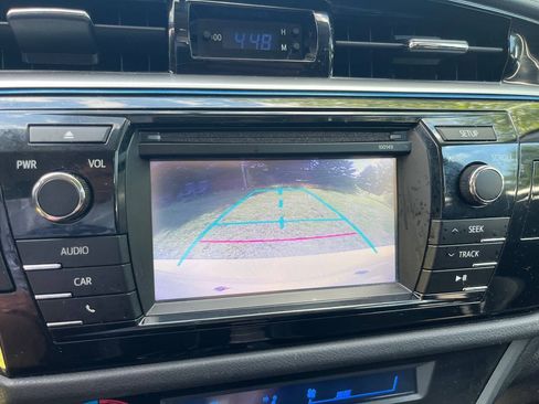 Used 2014 Toyota Corolla S FWD image 11