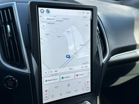 Certified 2022 Ford Edge ST-Line image 18