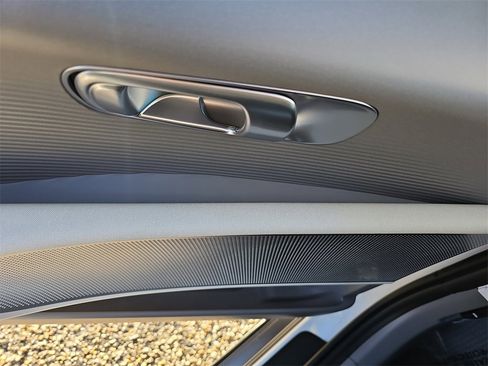 New 2025 Hyundai Ioniq 6 SEL image 27