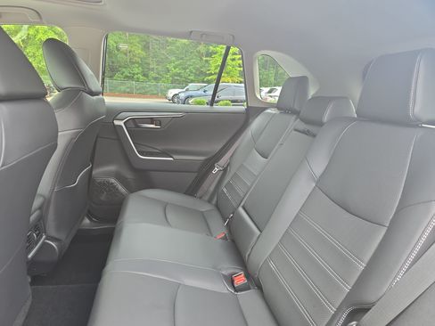 Used 2024 Toyota RAV4 Limited w/ Advanced Technology Package AWD/4WD image 15