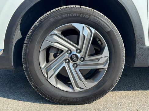 Used 2022 Hyundai Santa Fe SEL w/ Convenience + Premium Package AWD/4WD image 10