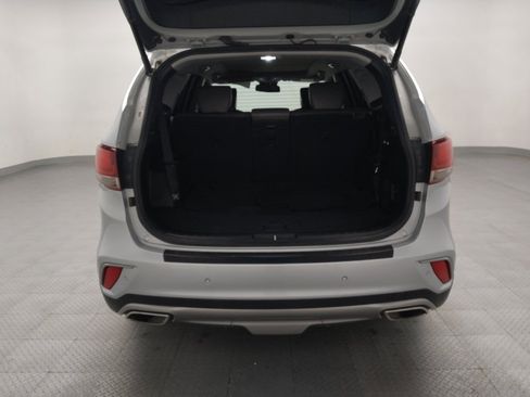 Used 2017 Hyundai Santa Fe FWD w/ SE Ultimate Tech Package 03 image 29