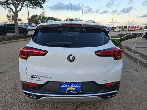 Used 2022 Buick Encore GX Essence w/ Advanced Technology Package image 6