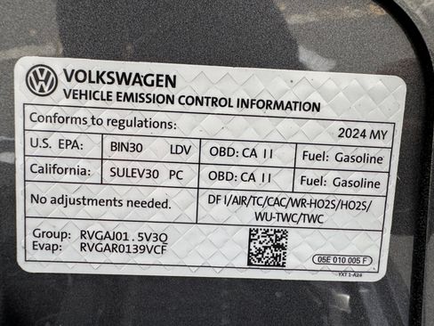 Used 2024 Volkswagen Taos S FWD image 23