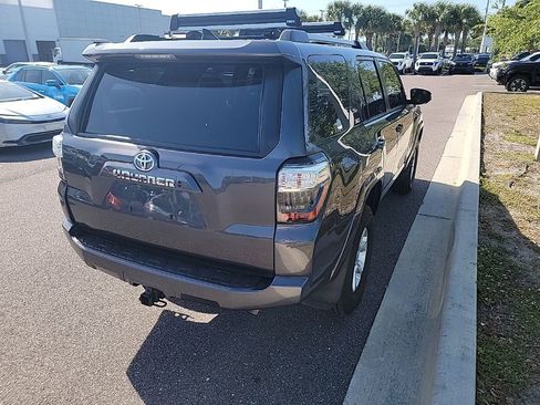 Used 2022 Toyota 4Runner SR5 Premium w/ Moonroof Package image 3