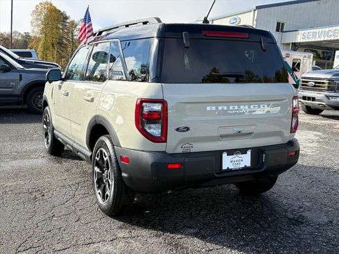 New 2025 Ford Bronco Sport Outer Banks w/ Outer Banks Tech Package+ image 5