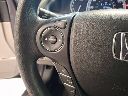 Used 2013 Honda Accord LX image 22