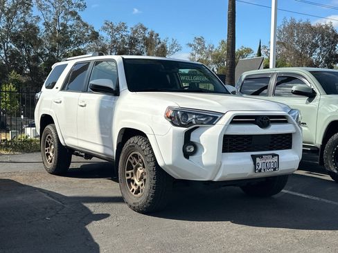 Used 2023 Toyota 4Runner SR5 RWD image 2