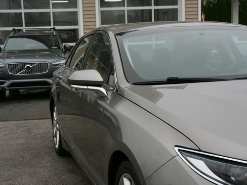 Used 2015 Lincoln MKZ AWD w/ Equipment Group 102A Reserve image 22