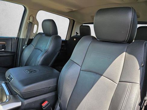 Used 2017 RAM 1500 Laramie w/ Convenience Group AWD/4WD image 12