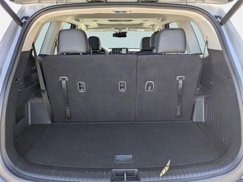 Used 2022 Kia Telluride EX w/ EX Premium Package image 15