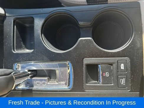 Used 2017 Subaru Outback 2.5i Premium AWD/4WD image 14