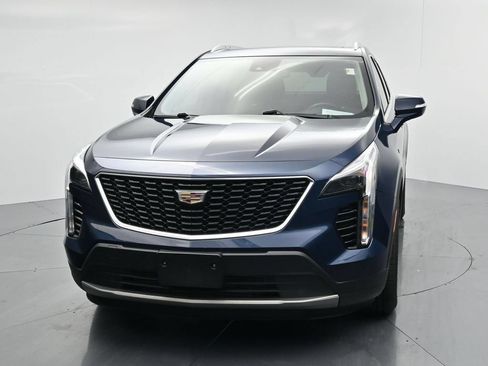 Used 2021 Cadillac XT4 Premium Luxury AWD/4WD image 3