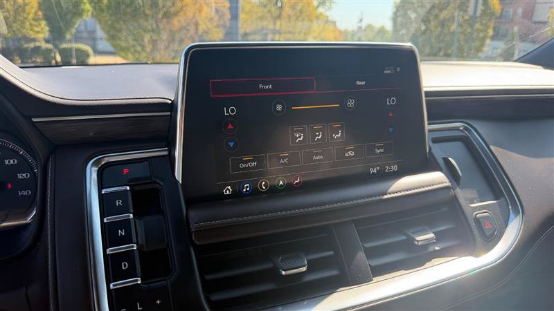 Used 2021 Chevrolet Suburban 4WD Z71 w/ Rear Media and Nav Package image 37