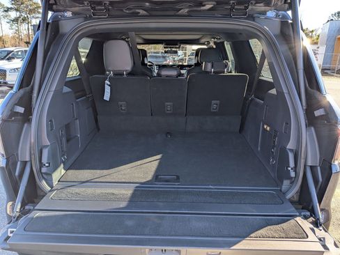 Certified 2025 Lincoln Navigator L Black Label image 14