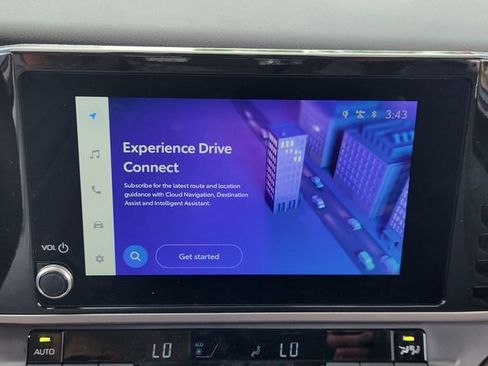 Used 2026 Toyota Camry LE w/ Convenience Package image 12