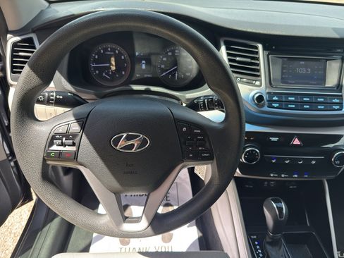 Used 2018 Hyundai Tucson SE FWD image 14