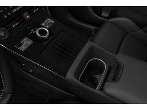 New 2025 Subaru Solterra image 21